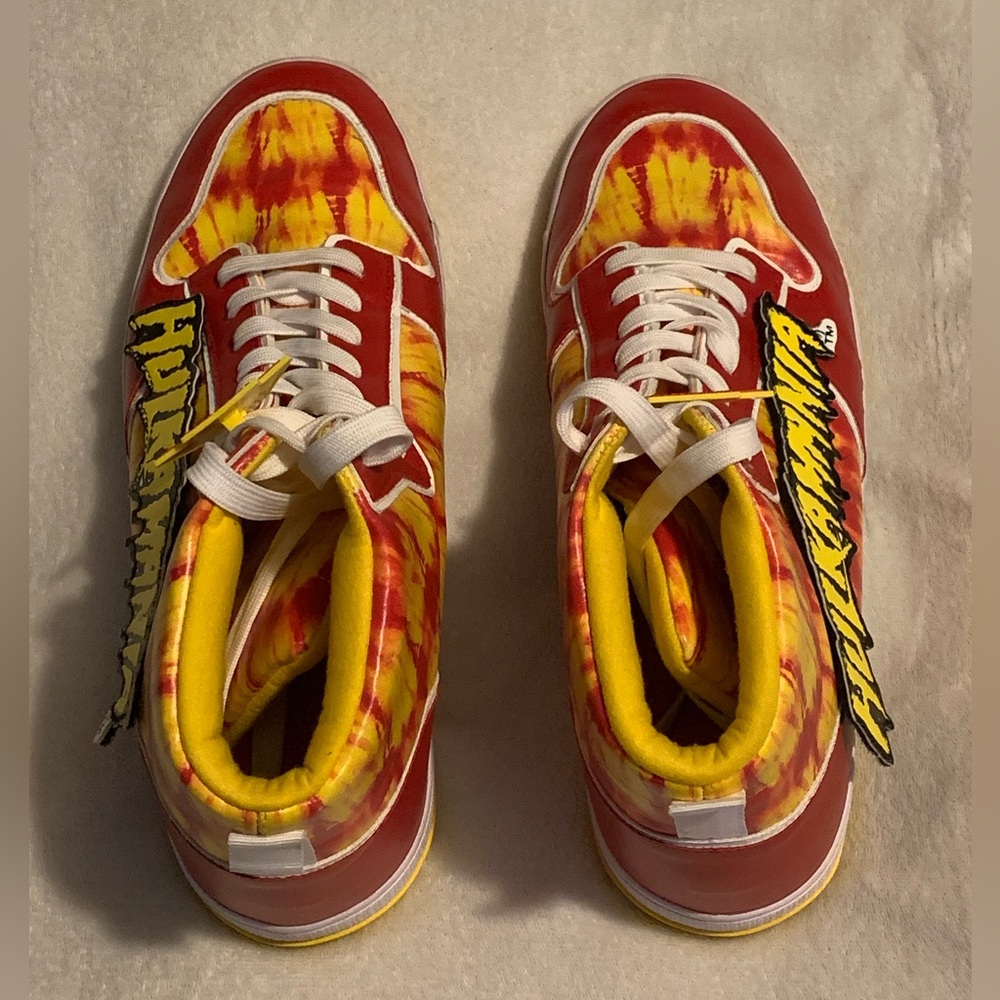 Hulk Hogan HULKAMANIA Red & Yellow WWE Size 13 Shoes - Picture 2 of 16